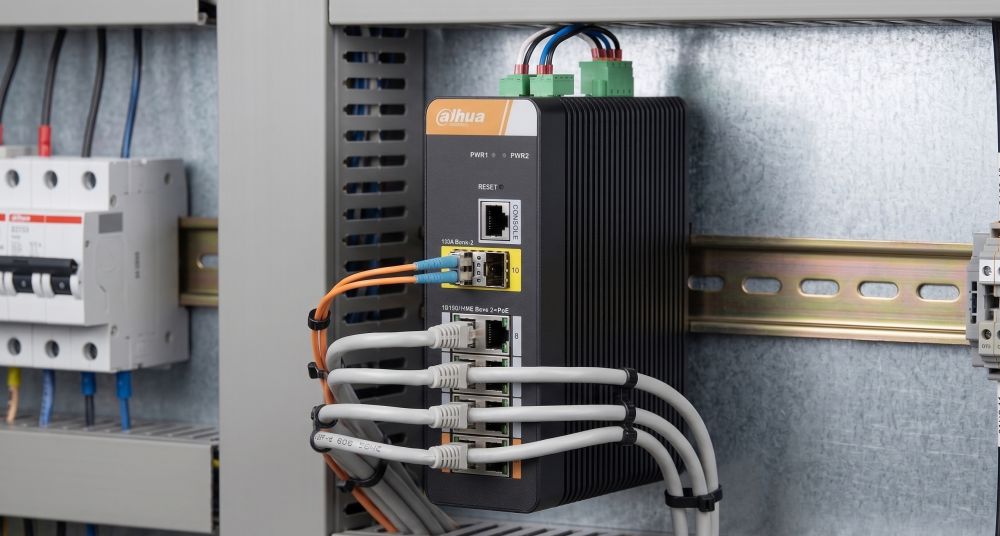 Dh-pfs4410-6gt-dp — 10-портовый управляемый гигабитный промышленный коммутатор 8 Монтаж dahua dh-pfs4410 на din-рейку