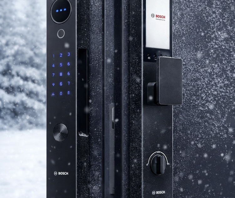 Умный дверной замок bosch fu30 plus black 11 Замок bosch fu30 plus — работа в мороз и защита от влаги