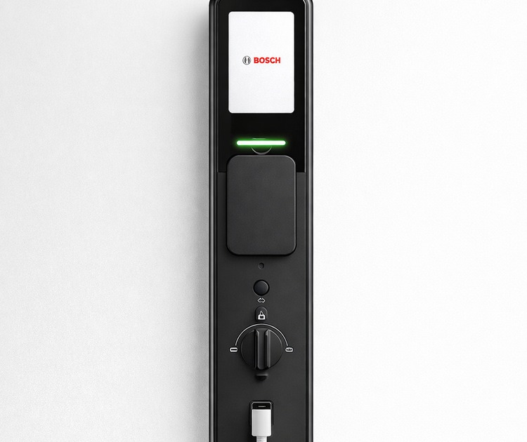 Умный дверной замок bosch fu8 black 10 Разъём type-c и индикация заряда замка bosch fu8